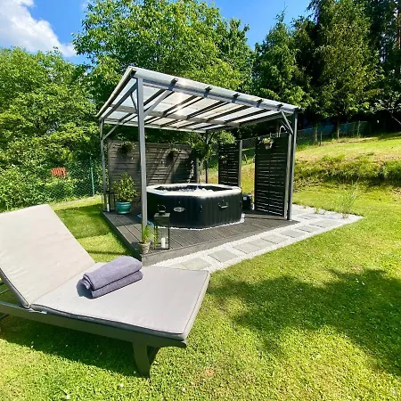 Guest house Betty's Place Zabierzow