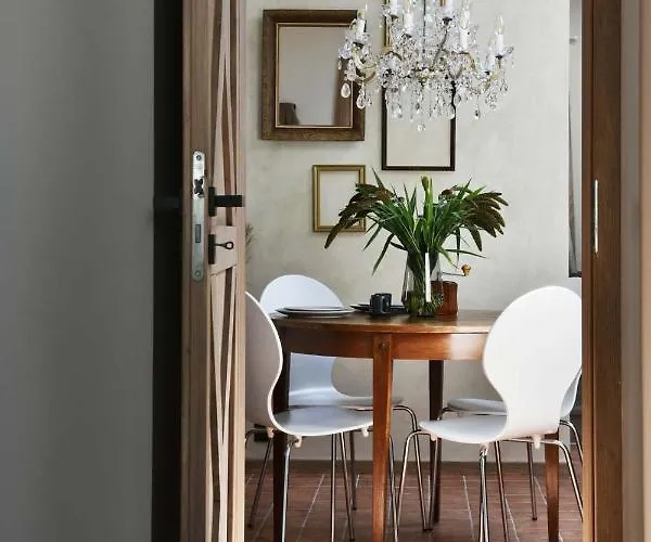 בית הארחה Betty's Place