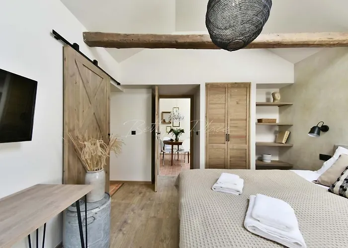 Betty's Place בית הארחה Zabierzow